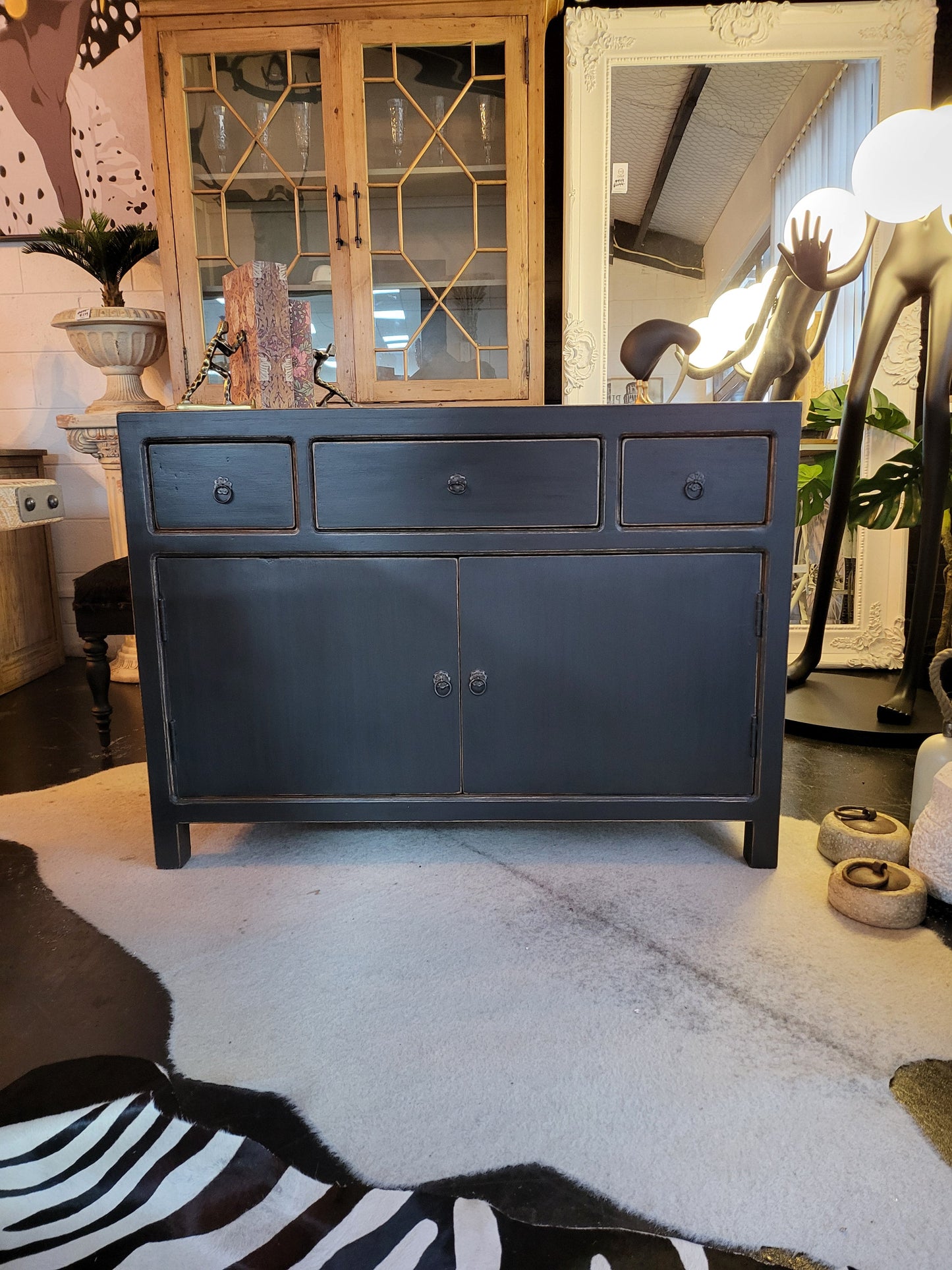 Barclay 2 Door 3 Drawer Sideboard