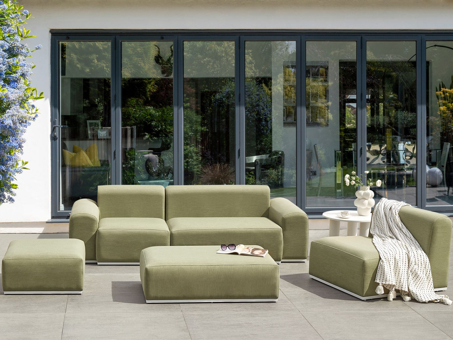 Outdoor Living