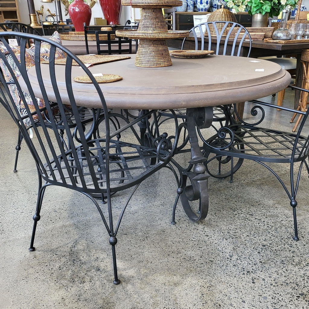 Alfresco Dining Table Round Indoor/outdoor