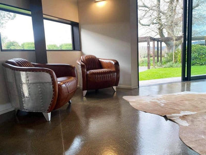 Armchair Mustang