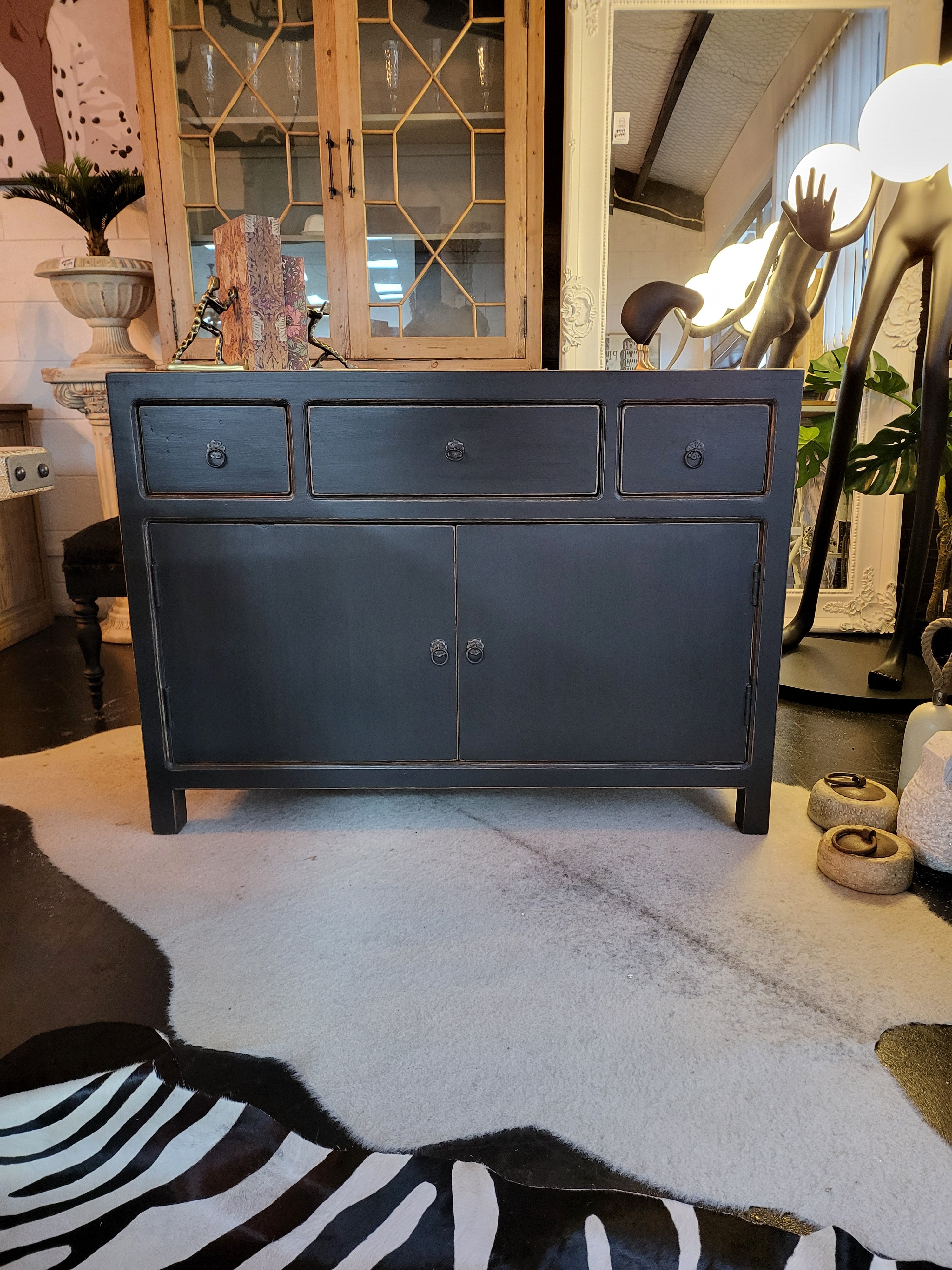 Barclay 2 Door 3 Drawer Sideboard