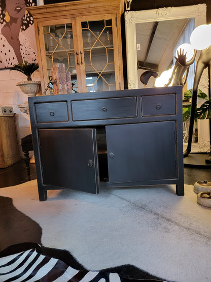 Barclay 2 Door 3 Drawer Sideboard